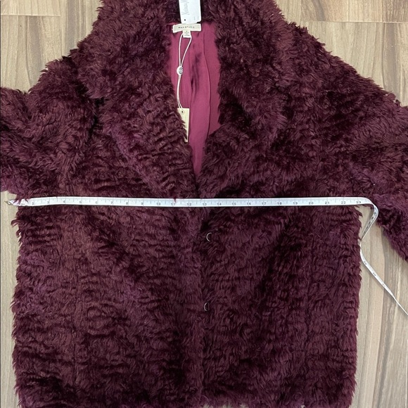 NWT Max Studio Burgundy Coat Size small - Picture 11 of 13
